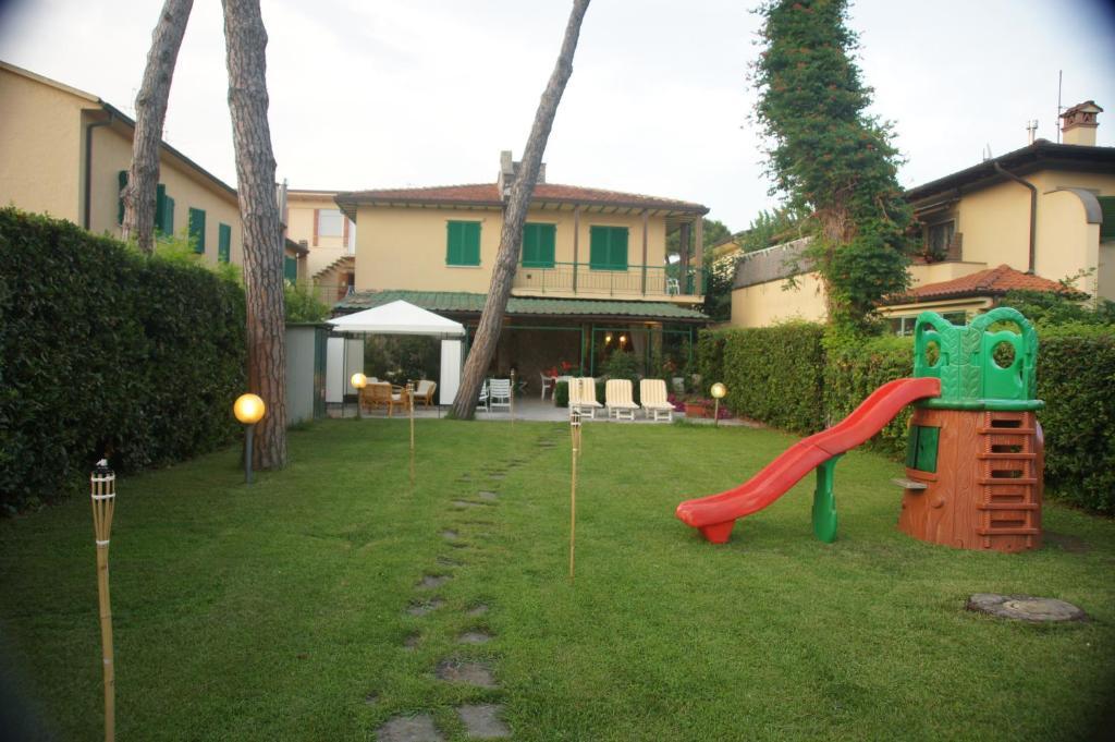 Golf Hotel Форте дей Марми Екстериор снимка